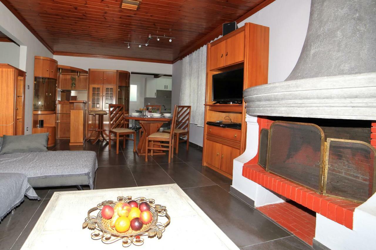 House Loana Villa Neos Marmaras Exterior photo
